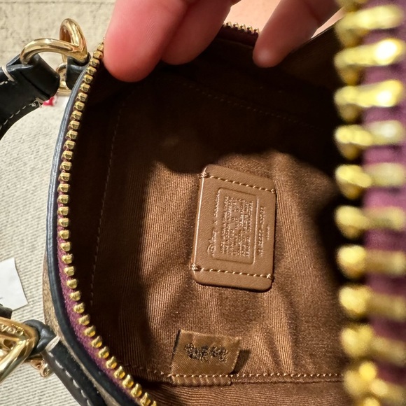 Disney x Coach Crossbody Phone Holder - Picture 6 of 9